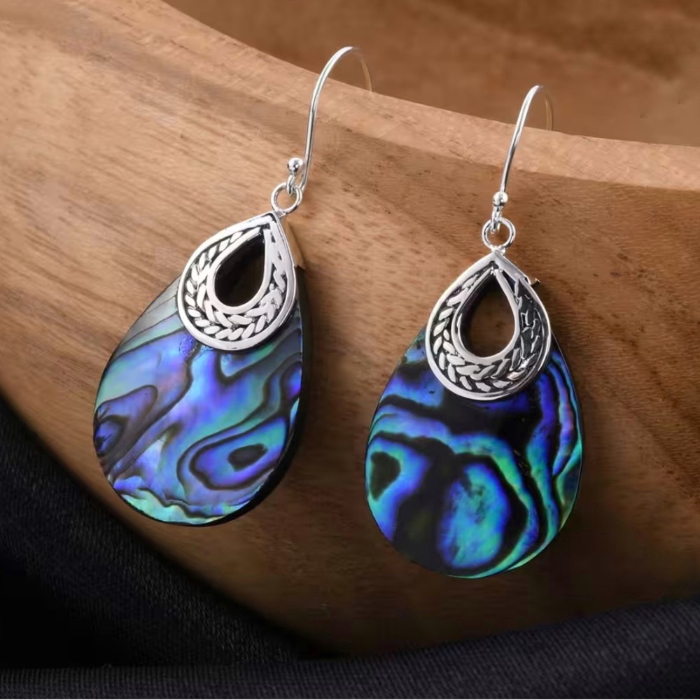 🗽New | Abalone  teardrops earrings in 925 Sterling Silver Iridescent hue.